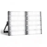 refletor led modular 600w com as luzes acesas